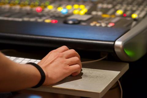 Controlling Mixing Desk